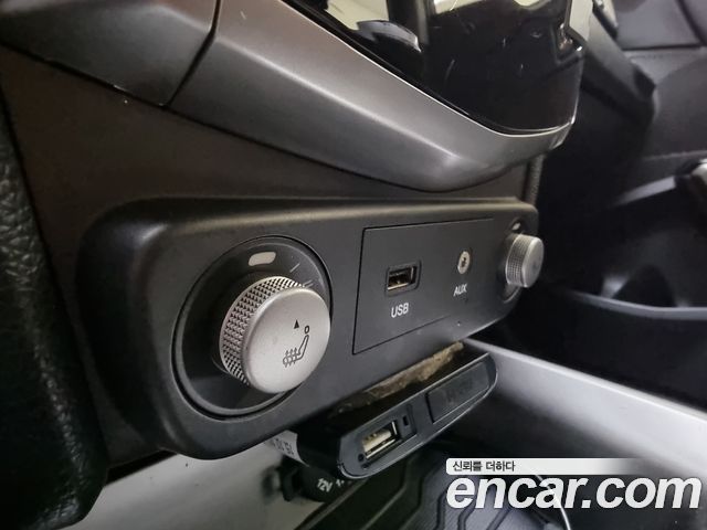 KG Mobility (SsangYong) Tivoli Diesel VX 2WD 2016 — фото 22