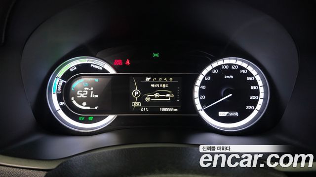 Kia Niro Luxury 2017 — фото 8