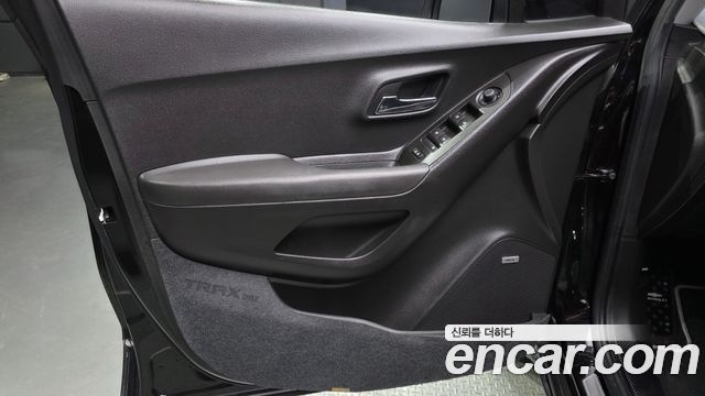 Chevrolet Trax 1.6 Diesel Perfact Black 2019 — фото 24