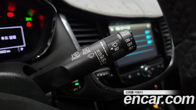 Chevrolet Trax 1.6 Diesel Perfact Black 2019 — фото 27