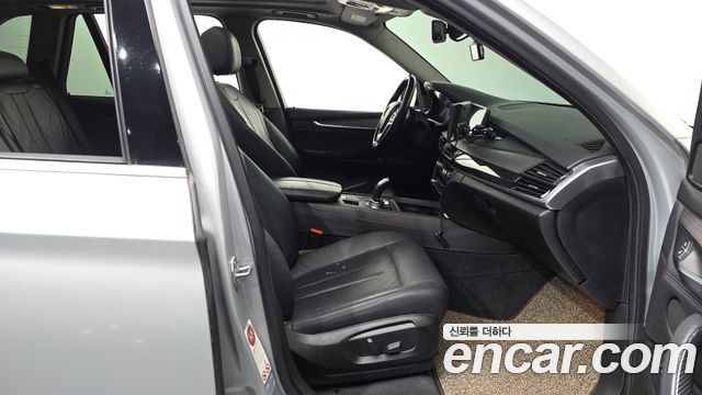 BMW X5 (F15) xDrive 30d 2015 — фото 11