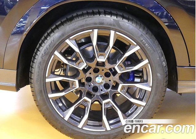 BMW X6 (G06) xDrive40i M Sport 2026 — фото 5