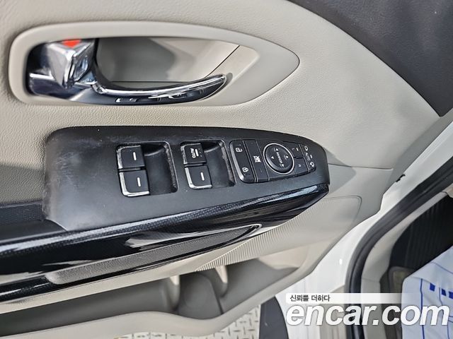 Kia Carnival 9-seater Prestige 2018 — фото 18