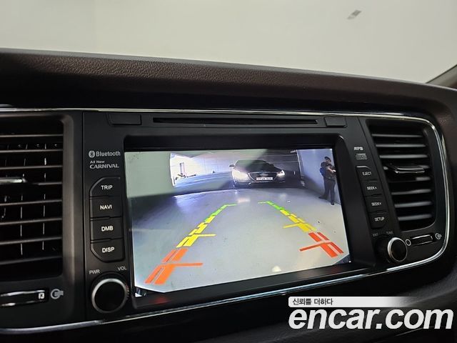 Kia Carnival 9-seater Prestige 2018 — фото 20
