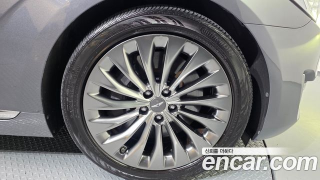 Genesis EQ900 3.8 GDI AWD Premium Luxury 2016 — фото 5