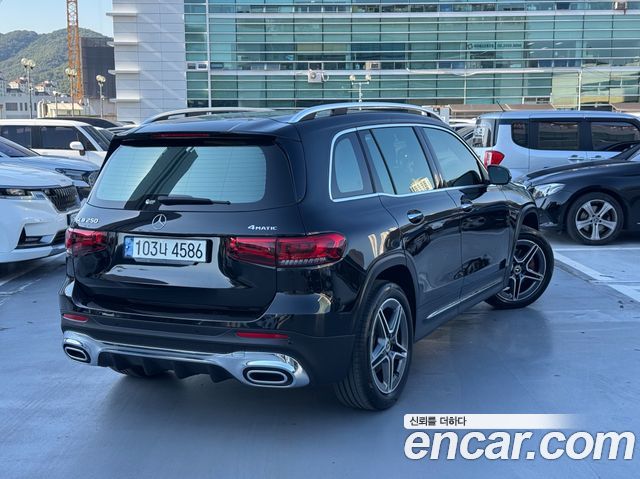 Mercedes-Benz GLB-Class (X247) GLB250 4MATIC 2021 — фото 4