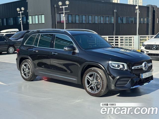 Mercedes-Benz GLB-Class (X247) GLB250 4MATIC 2021 — фото 6