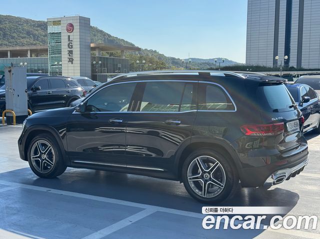 Mercedes-Benz GLB-Class (X247) GLB250 4MATIC 2021 — фото 7