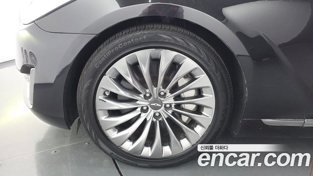 Genesis EQ900 5.0 GDI AWD Prestige 2018 — фото 5