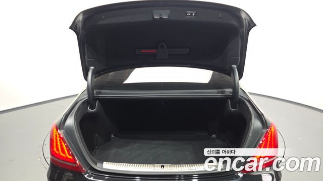 Genesis EQ900 5.0 GDI AWD Prestige 2018 — фото 20