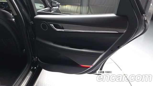 Hyundai Grandeur (IG) 3.0 LPi Rent Car Modern 2022 — фото 25