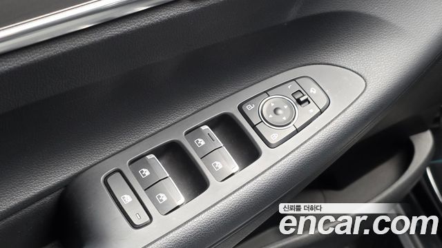 Hyundai Grandeur (IG) 3.0 LPi Rent Car Modern 2022 — фото 28