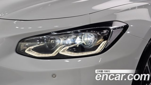 Hyundai Grandeur (IG) 3.0 LPi Dsabled Person Exclusive Special 2018 — фото 22