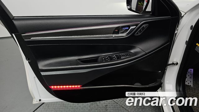 Hyundai Grandeur (IG) 3.0 LPi Dsabled Person Exclusive Special 2018 — фото 24