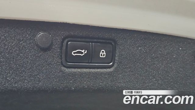 Hyundai Grandeur (IG) 3.0 LPi Dsabled Person Exclusive Special 2018 — фото 34