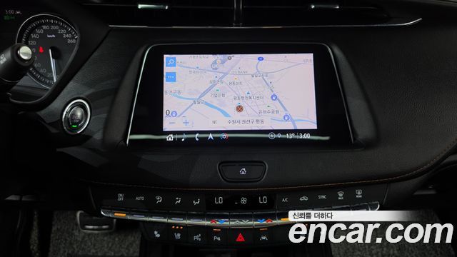 Cadillac XT4 2.0 Sport AWD 2023 — фото 13