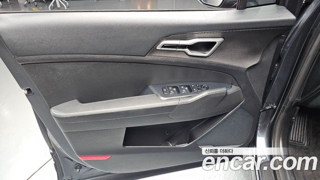 Kia Sportage (V) Diesel 2.0 2WD Trendy 2023 — фото 24