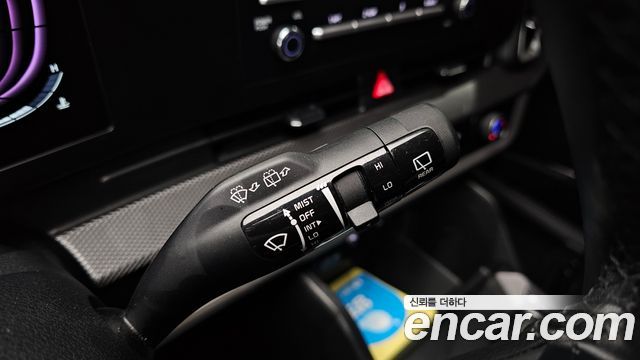 Kia Sportage (V) Diesel 2.0 2WD Trendy 2023 — фото 32