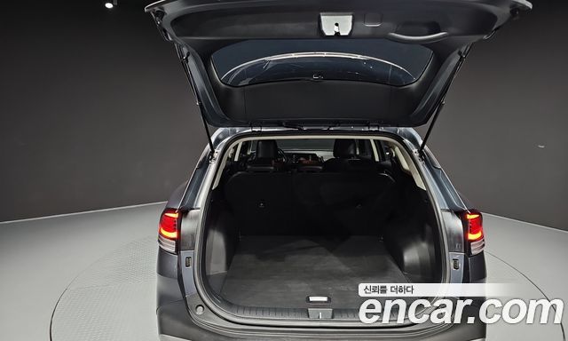 Kia Sportage (V) Diesel 2.0 2WD Trendy 2023 — фото 34