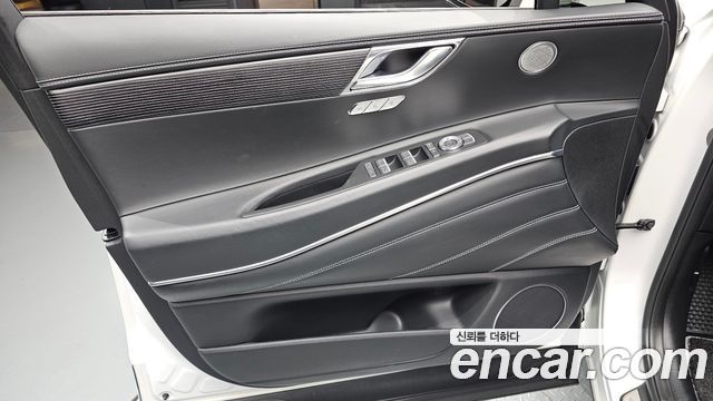 Genesis GV80 Coupe 3.5T Gasoline AWD 2024 — фото 24