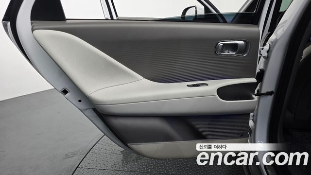 Hyundai Ioniq 6 Long Range Prestige 2023 — фото 25