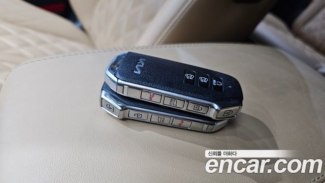 Kia Sorento (IV) HEV 1.6 2WD Signature 2023 — фото 16