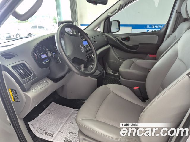 Hyundai Grand Starex Van 5-Seater Smart 2021 — фото 7