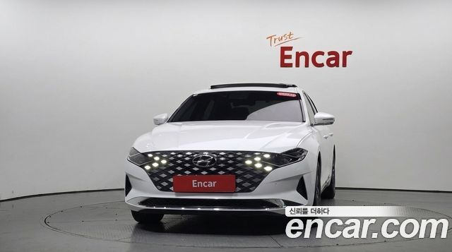 Hyundai Grandeur (IG) 3.0 LPi Rent Car Modern 2020 — фото 3