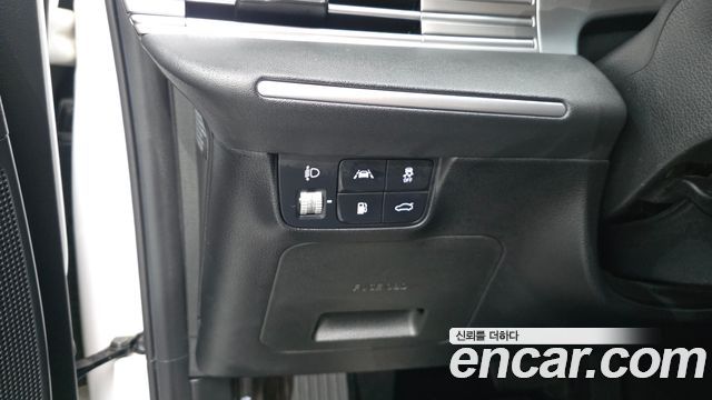 Hyundai Grandeur (IG) 3.0 LPi Rent Car Modern 2020 — фото 19