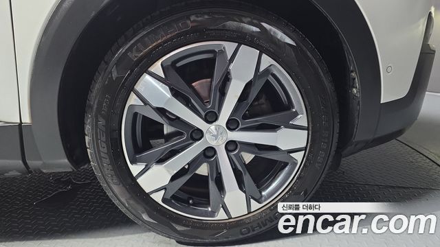 Peugeot 3008 (II) 1.5 BlueHDi Allure 2019 — фото 21
