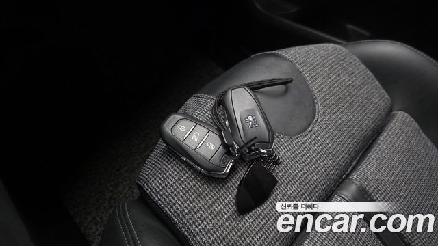 Peugeot 3008 (II) 1.5 BlueHDi Allure 2019 — фото 30