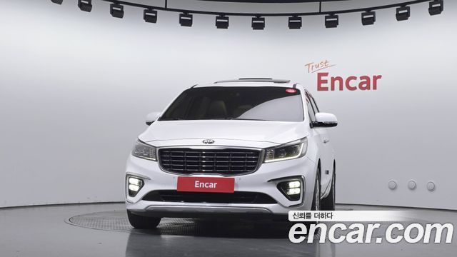 Kia Carnival 7-Seater Limousine President 2019 — фото 3