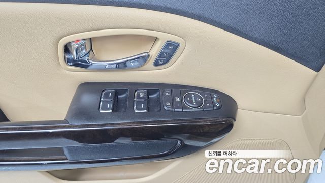Kia Carnival 7-Seater Limousine President 2019 — фото 30