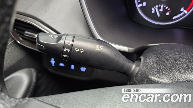 Hyundai Santa Fe (TM) Diesel 2.2 2WD Exclusive 2019 — фото 18