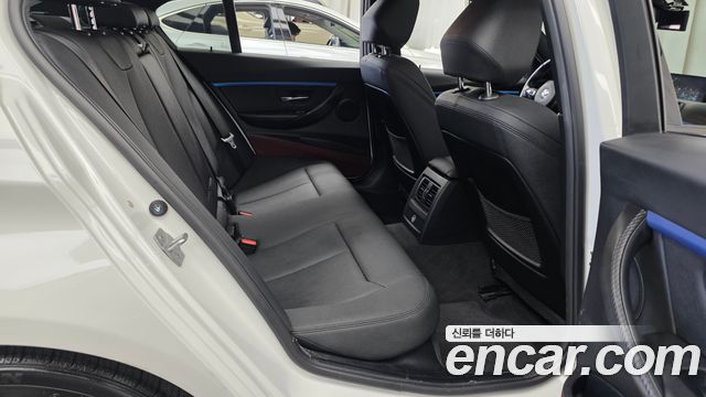 BMW 3 Series (F30) 320d M Sport 2017 — фото 12
