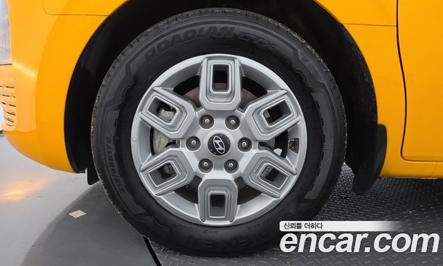 Hyundai Staria L3.5  Kinder Safety Car 11-Seater 2025 — фото 5