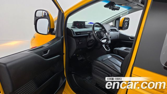 Hyundai Staria L3.5  Kinder Safety Car 11-Seater 2025 — фото 10