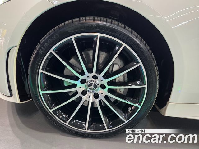 Mercedes-Benz CLS-Class (C257) CLS400d 4MATIC AMG Line 2019 — фото 5