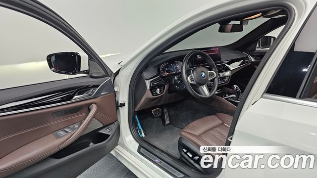 BMW 5 Series (G30) 530i M Sport Package 2021 — фото 10