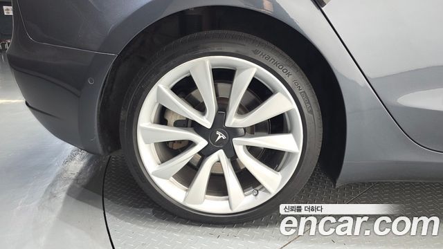 Tesla Model 3 Long Range AWD 2020 — фото 5
