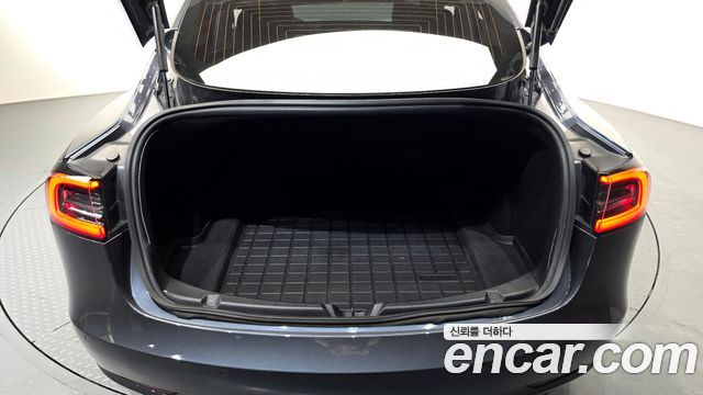 Tesla Model 3 Long Range AWD 2020 — фото 18
