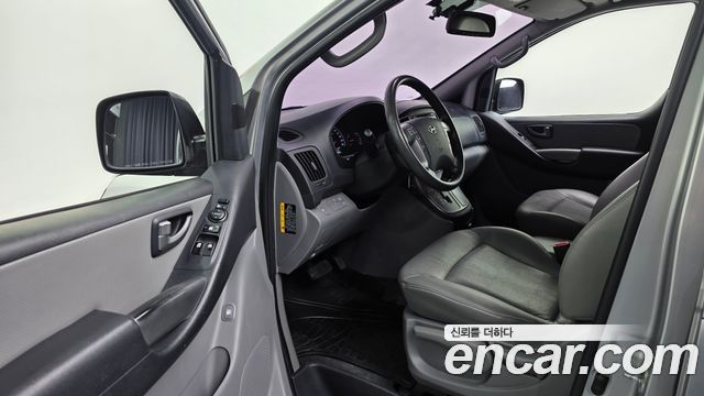 Hyundai Grand Starex 5-Seater VAN Modern 2016 — фото 15