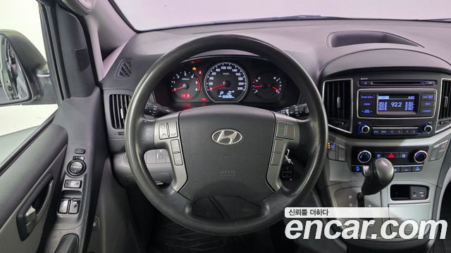 Hyundai Grand Starex 5-Seater VAN Modern 2016 — фото 18