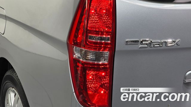Hyundai Grand Starex 5-Seater VAN Modern 2016 — фото 29