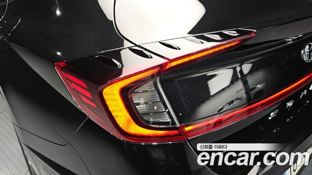 Hyundai Sonata (DN8) 2.0 Premium Plus 2022 — фото 23