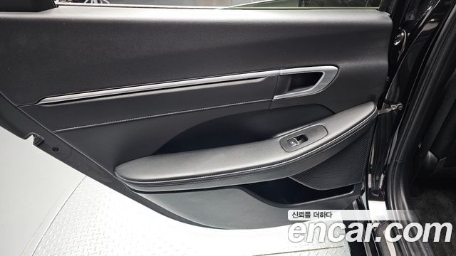 Hyundai Sonata (DN8) 2.0 Premium Plus 2022 — фото 25
