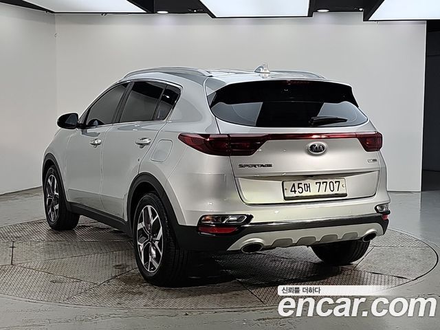 Kia Sportage The Bold Diesel 2.0 2WD Prestige 2019 — фото 4