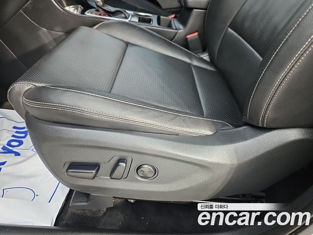 Kia Sportage The Bold Diesel 2.0 2WD Prestige 2019 — фото 18