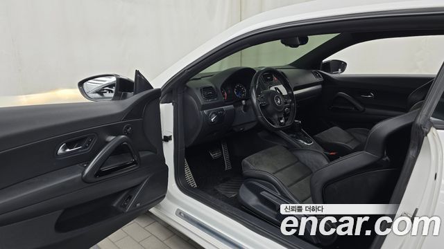 Volkswagen Scirocco 2.0 TSI R 2013 — фото 10