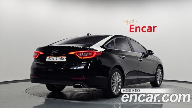 Hyundai Sonata (LF) 2.0 Smart 2016 — фото 2